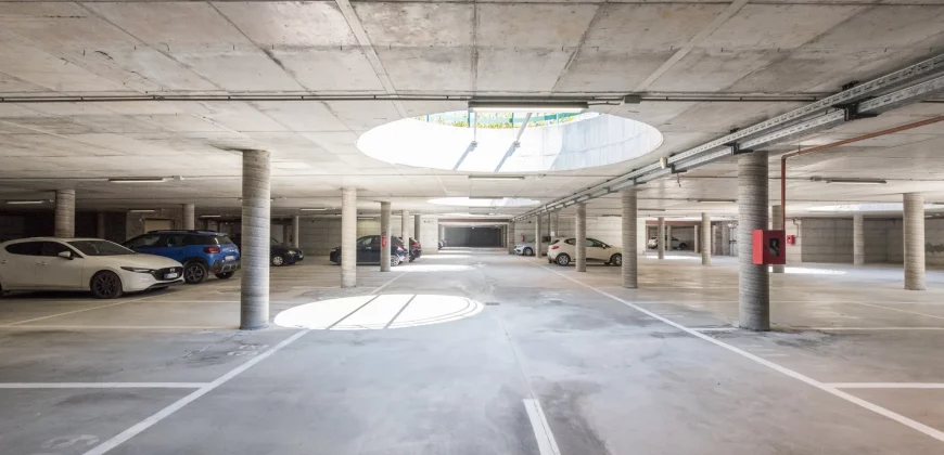 Reprezentacyjne biuro, Pescara