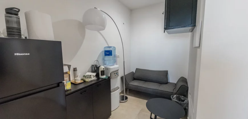 Reprezentacyjne biuro, Pescara