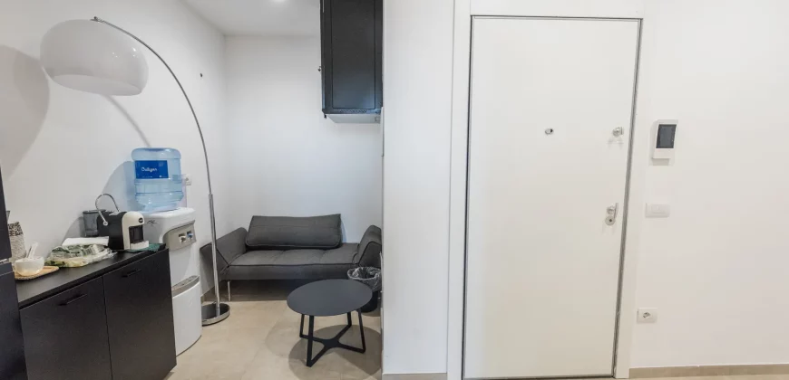 Reprezentacyjne biuro, Pescara