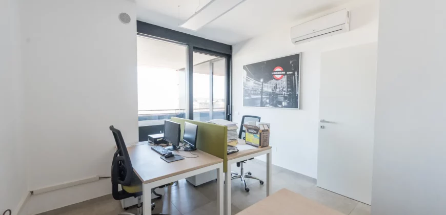 Reprezentacyjne biuro, Pescara