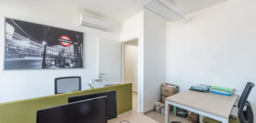 Reprezentacyjne biuro, Pescara