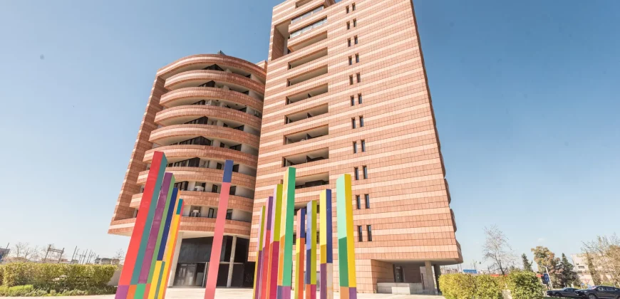 Reprezentacyjne biuro, Pescara