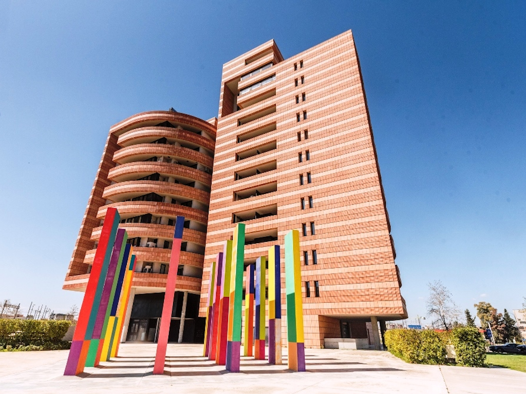 Reprezentacyjne biuro, Pescara