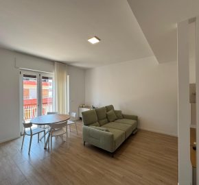 Apartament z dużym tarasem w centrum Pescary – 101 m², 2 sypialnie
